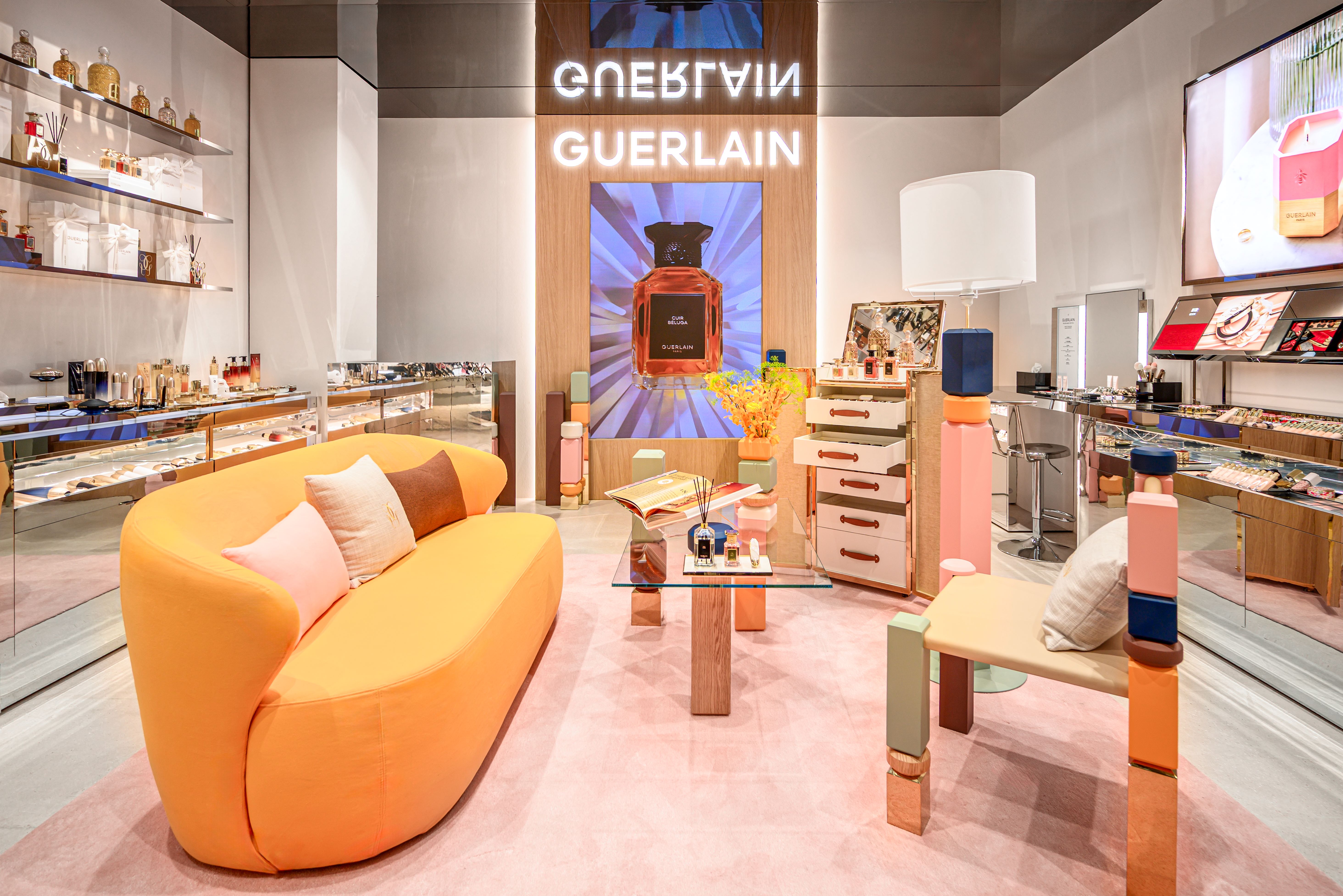 法國嬌蘭 藝術沙龍香氛藝廊-色彩概念店